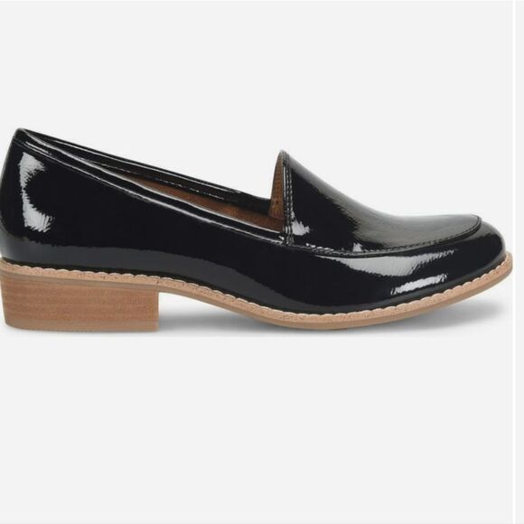 Classic Black Loafers for Women - Picture 4 of 9